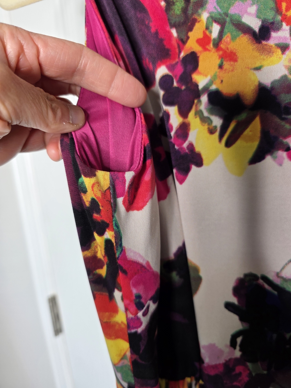 NWT Jessica Simpson Floral Sleeveless Fit-and-Flare Dress with Black Waist Tie - Picture 9 of 16